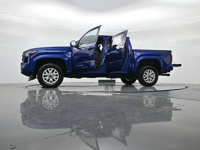 Used 2025 Toyota Tacoma SR5 RWD image 52
