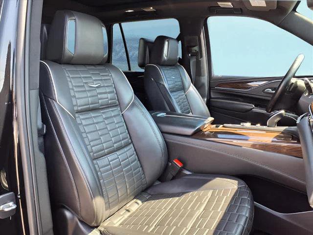 Used 2021 Cadillac Escalade Sport Platinum image 11