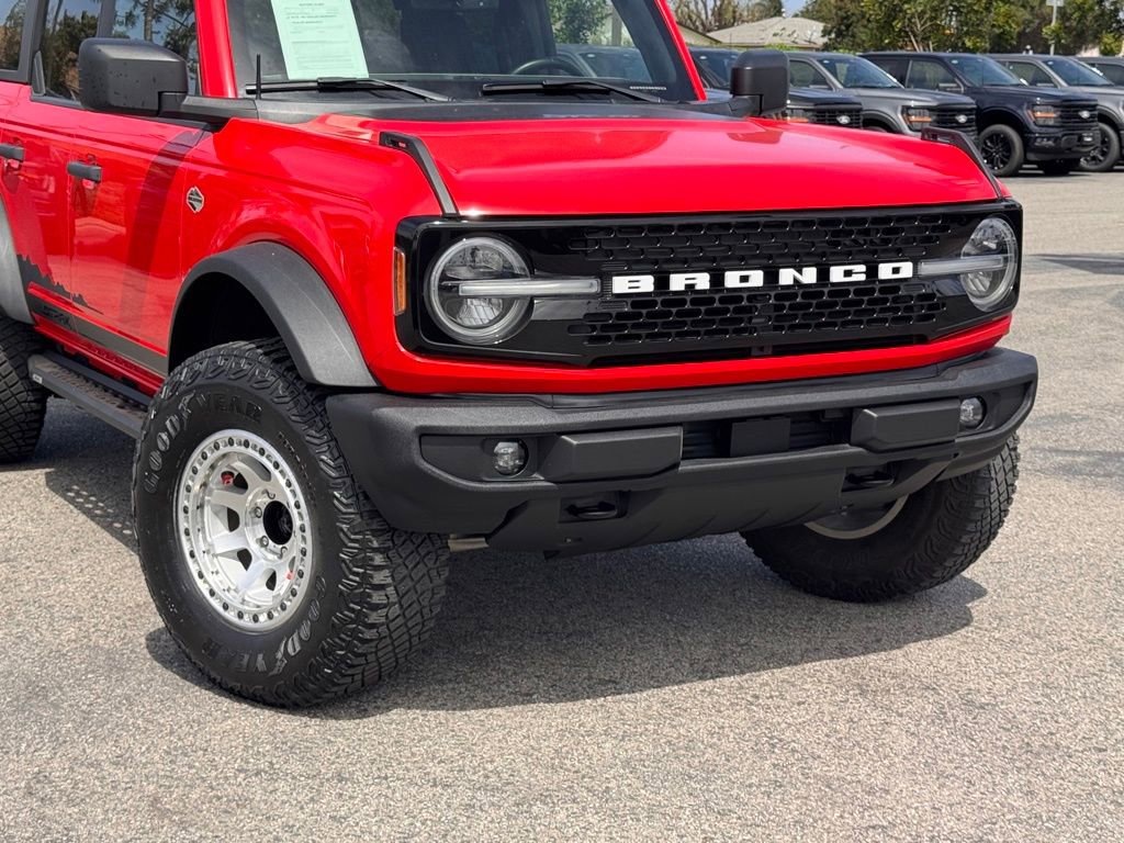Certified 2022 Ford Bronco Wildtrak AWD/4WD image 3