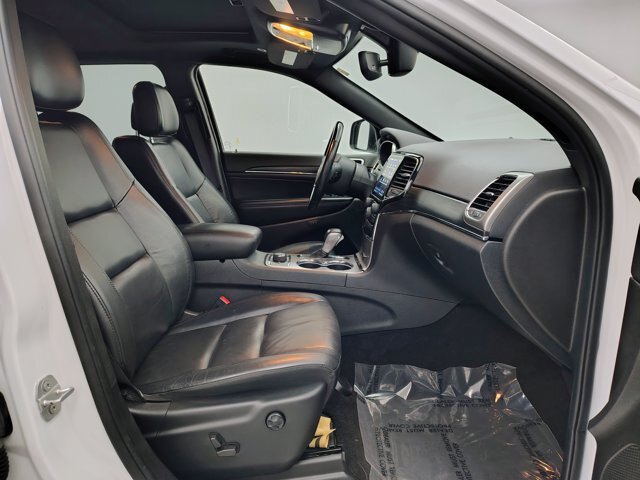 Used 2021 Jeep Grand Cherokee Limited AWD/4WD image 24