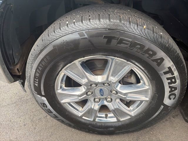 Certified 2017 Ford F150 XLT w/ Equipment Group 301A Mid AWD/4WD image 25