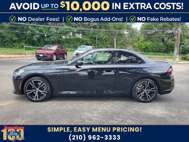 Used 2026 BMW 230i xDrive Coupe w/ Premium Package AWD/4WD image 2