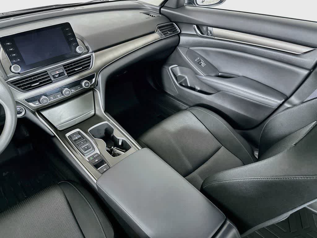 Used 2021 Honda Accord Hybrid image 11