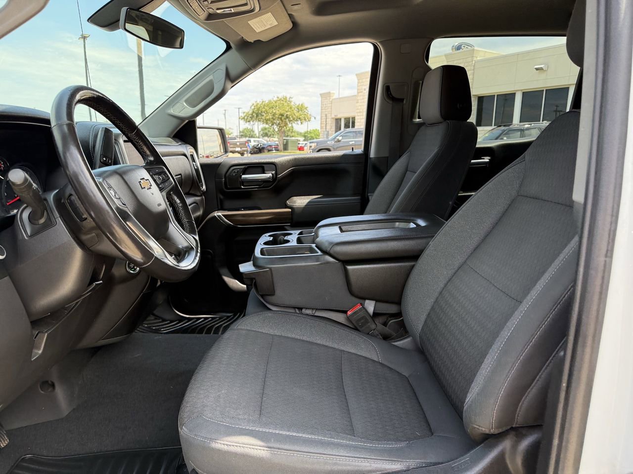 Used 2020 Chevrolet Silverado 1500 LT w/ All-Star Edition AWD/4WD image 24