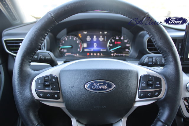 Certified 2023 Ford Explorer XLT w/ Equipment Group 202A AWD/4WD image 25