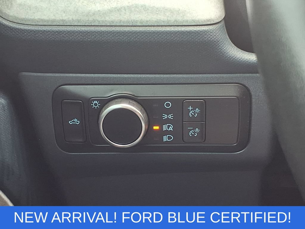 Certified 2024 Ford Maverick XLT w/ XLT Luxury Package AWD/4WD image 17