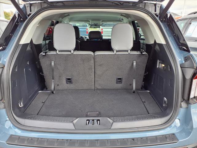 Certified 2025 Ford Explorer Active w/ Active Comfort Package image 24
