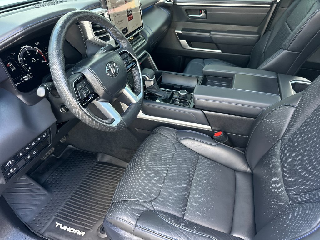 Used 2024 Toyota Tundra Platinum AWD/4WD image 9