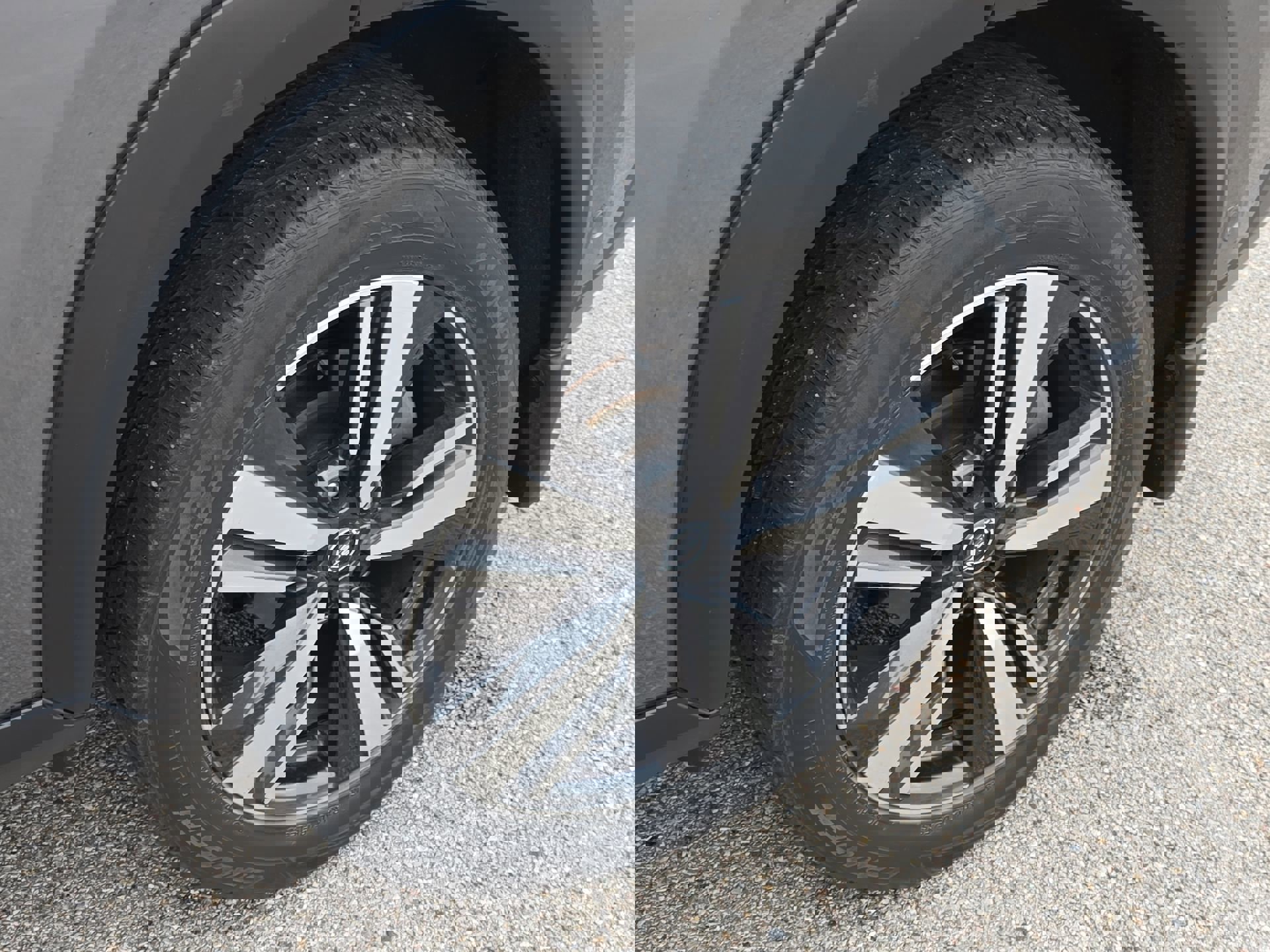 Used 2022 Nissan Rogue Platinum w/ Head-Up Display Package image 10