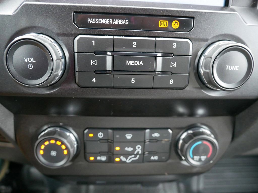 Certified 2022 Ford F350 XL w/ Power Equipment Group image 25