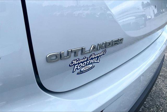 Used 2024 Mitsubishi Outlander AWD image 8