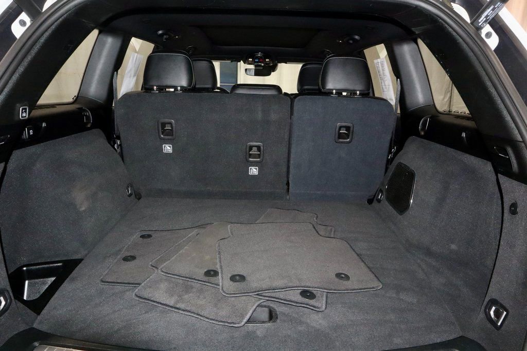 Used 2023 Jeep Grand Cherokee Overland image 15