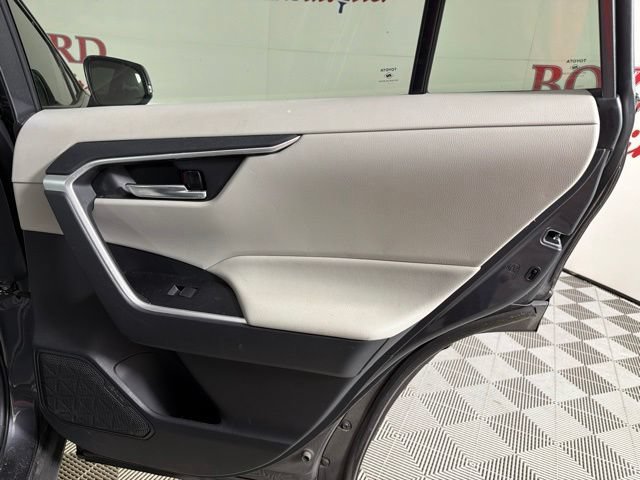 Used 2021 Toyota RAV4 XLE Premium FWD image 34