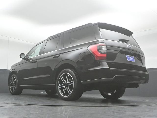 Certified 2020 Ford Expedition Limited w/ Equipment Group 303A image 10