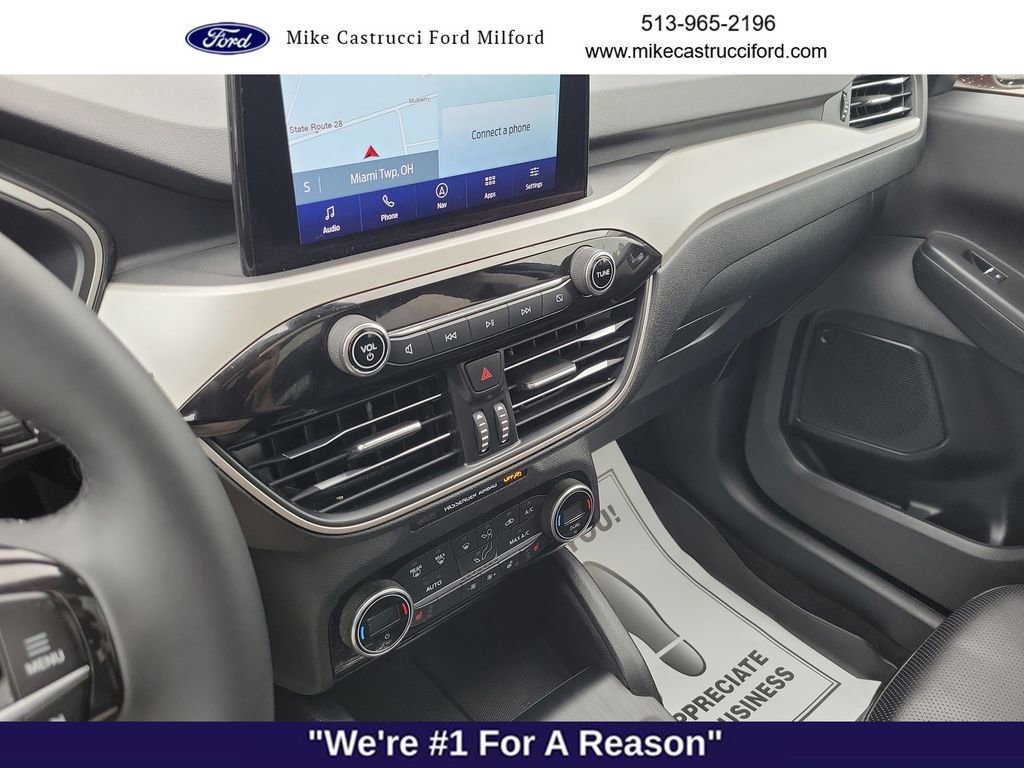 Certified 2021 Ford Escape SEL AWD/4WD image 16