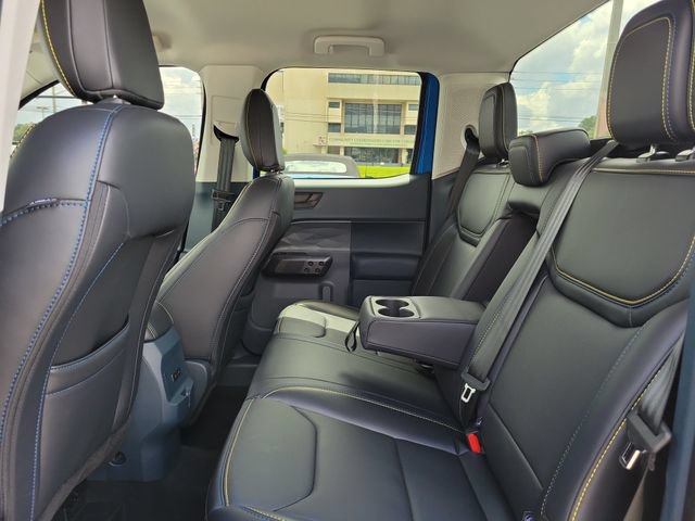 Certified 2025 Ford Maverick Lobo AWD/4WD image 8