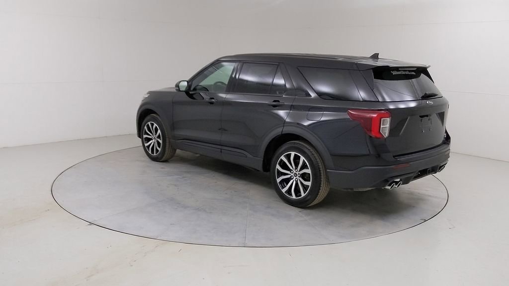Certified 2022 Ford Explorer ST image 17