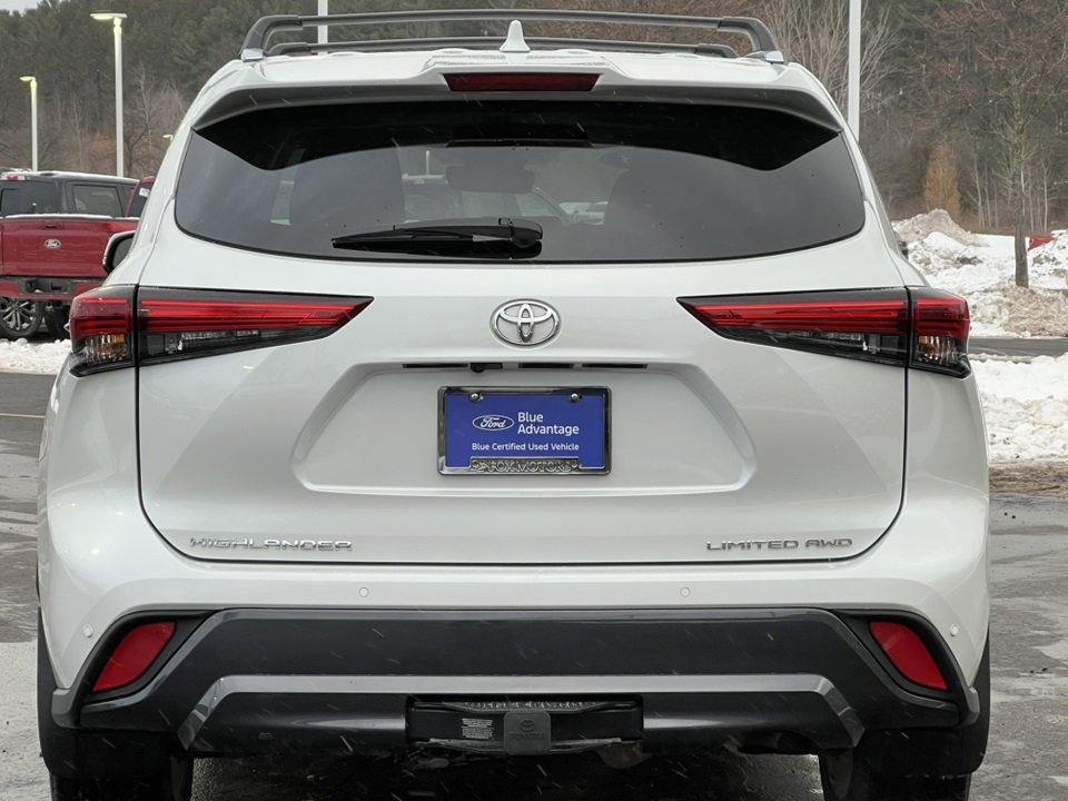 Used 2023 Toyota Highlander Limited image 47