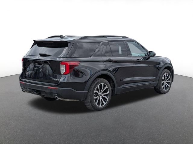 Certified 2023 Ford Explorer ST-Line w/ Class IV Trailer Tow Package image 3