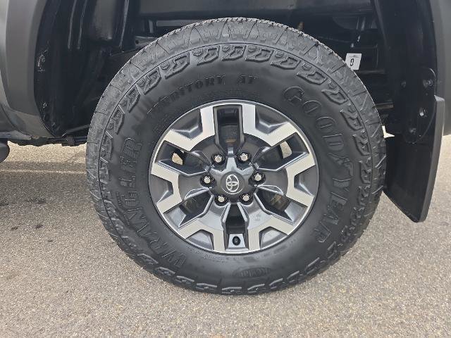 Used 2023 Toyota Tacoma TRD Off-Road w/ Black Out Package (TMS) image 10