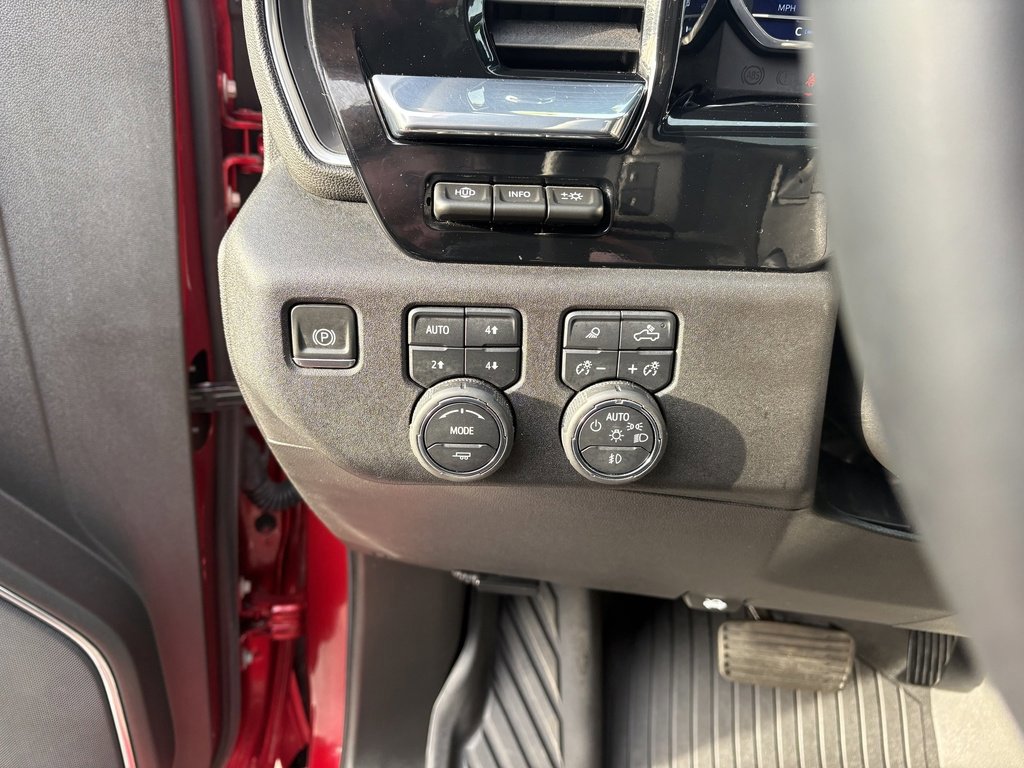 Used 2024 Chevrolet Silverado 1500 LTZ image 31