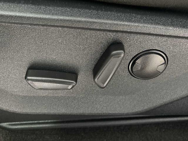 Certified 2023 Ford F150 XLT w/ Equipment Group 302A High image 33