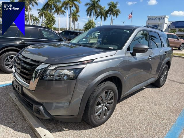Used 2023 Nissan Pathfinder SV