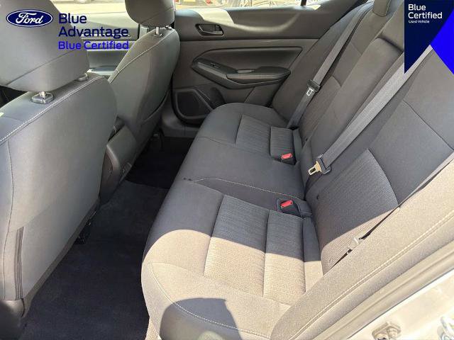 Used 2025 Nissan Altima 2.5 SV FWD image 14