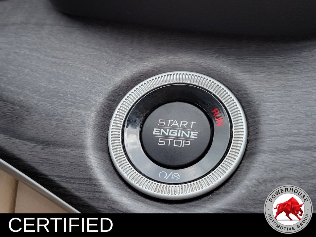 Used 2022 Jeep Grand Cherokee L Limited RWD image 39