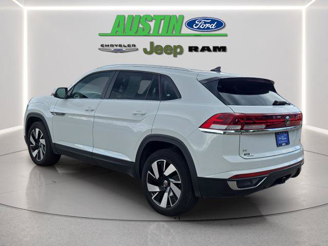 Used 2024 Volkswagen Atlas Cross Sport SE AWD/4WD image 3