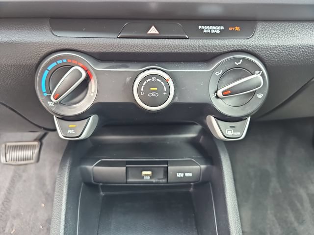 Used 2022 Kia Rio S FWD image 28