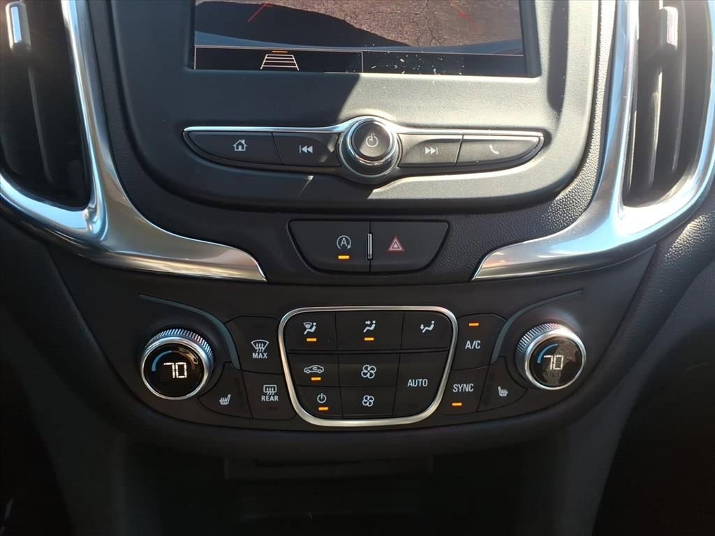 Used 2024 Chevrolet Equinox LT image 11