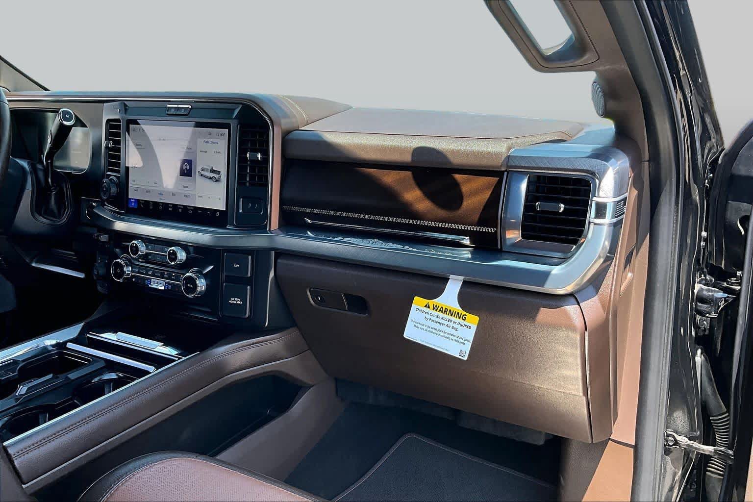 Certified 2025 Ford F350 King Ranch AWD/4WD image 17