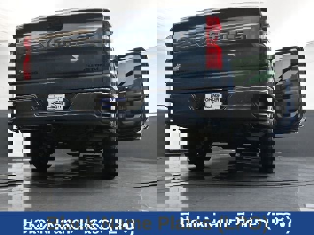 Used 2024 Chevrolet Silverado 1500 Custom w/ Turbomax Blackout Package AWD/4WD image 34