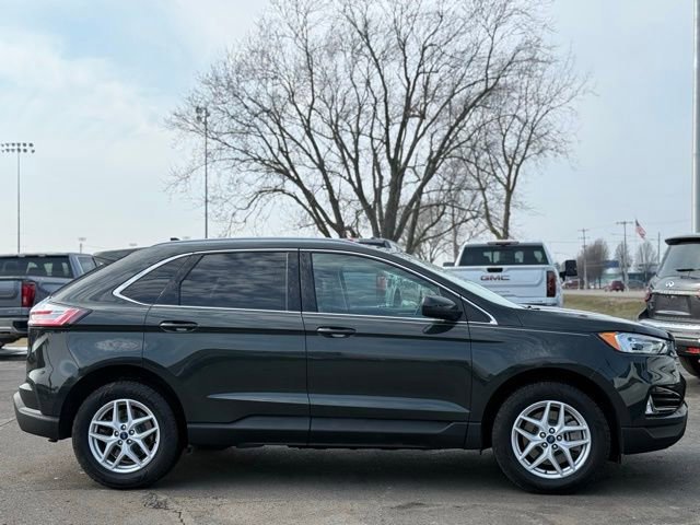 Certified 2022 Ford Edge SEL w/ Convenience Package image 10