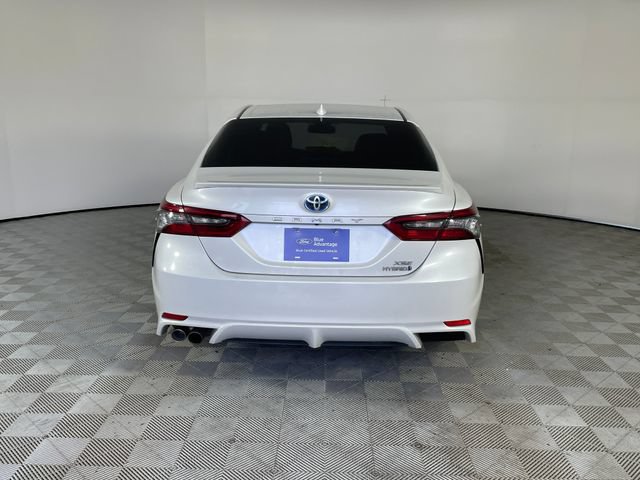 Used 2022 Toyota Camry XSE w/ Navigation Upgrade Package FWD image 16