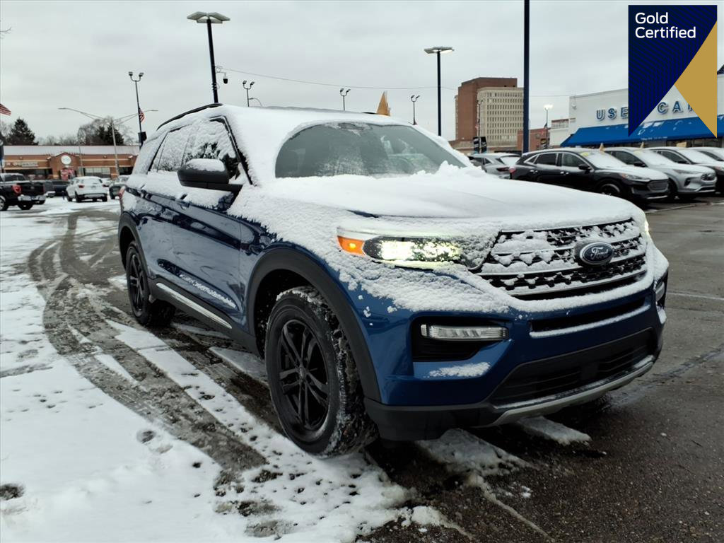 Certified 2023 Ford Explorer XLT w/ Equipment Group 202A
