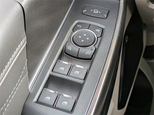 Certified 2025 Ford F350 Platinum w/ Platinum Plus Package image 25