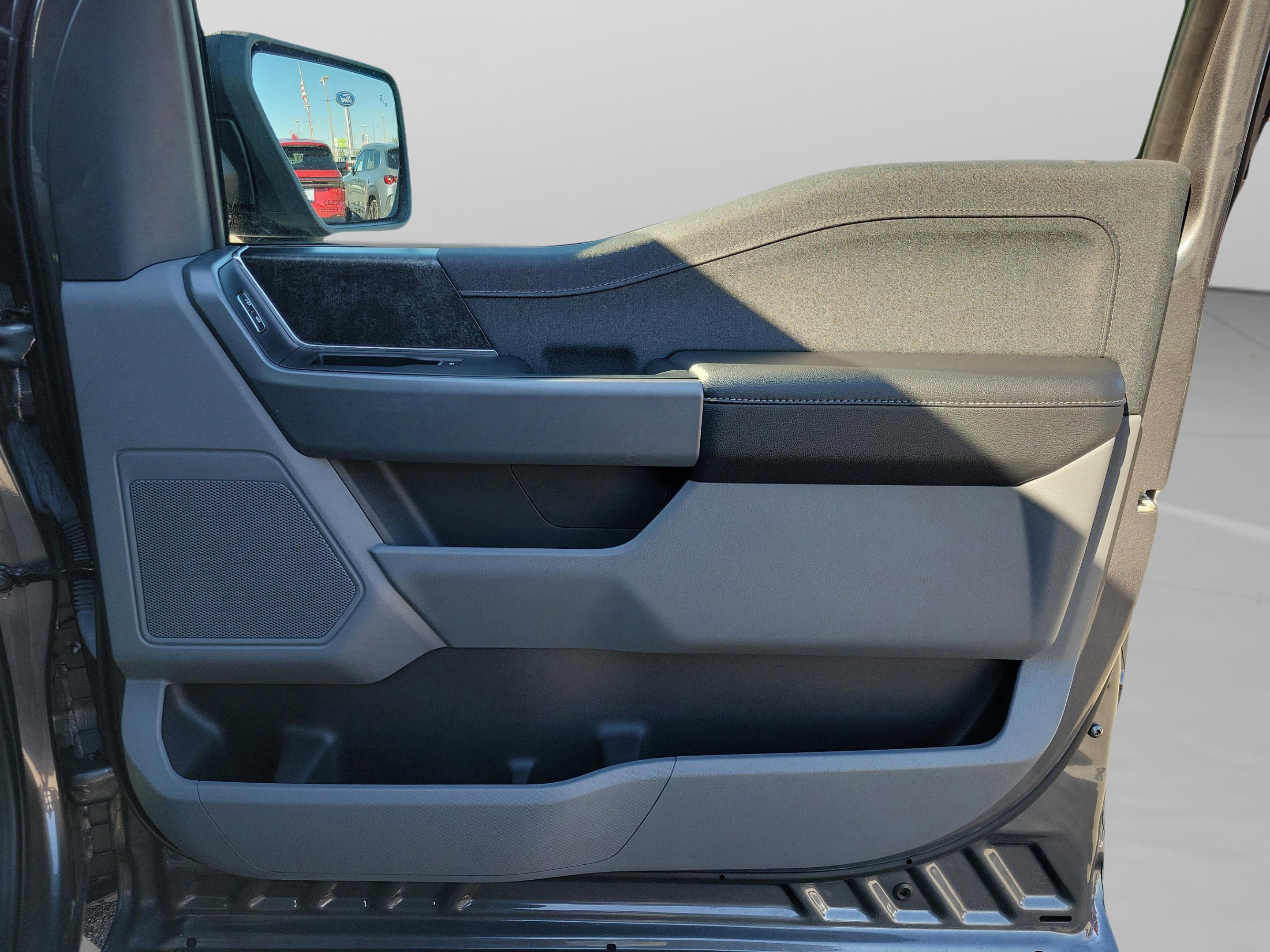 Certified 2023 Ford F150 Lightning XLT image 29