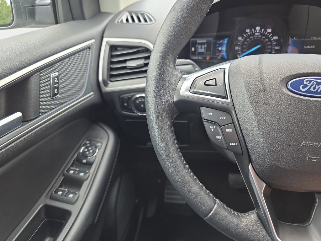 Certified 2023 Ford Edge SEL w/ Convenience Package AWD/4WD image 15
