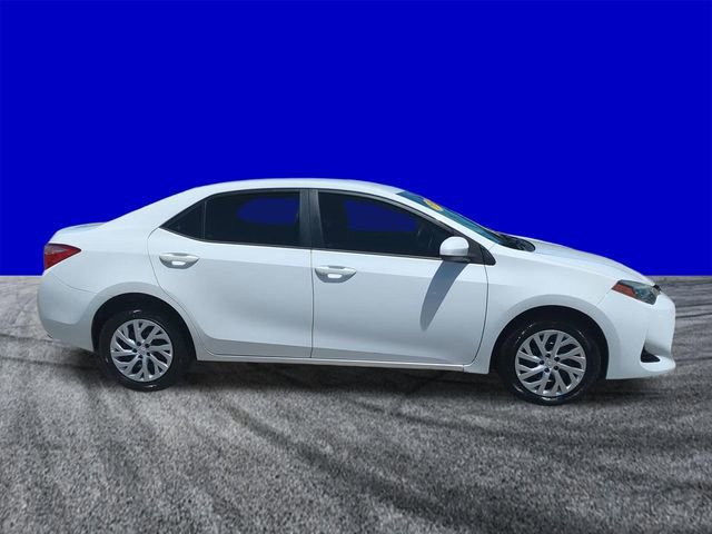 Used 2018 Toyota Corolla LE image 6