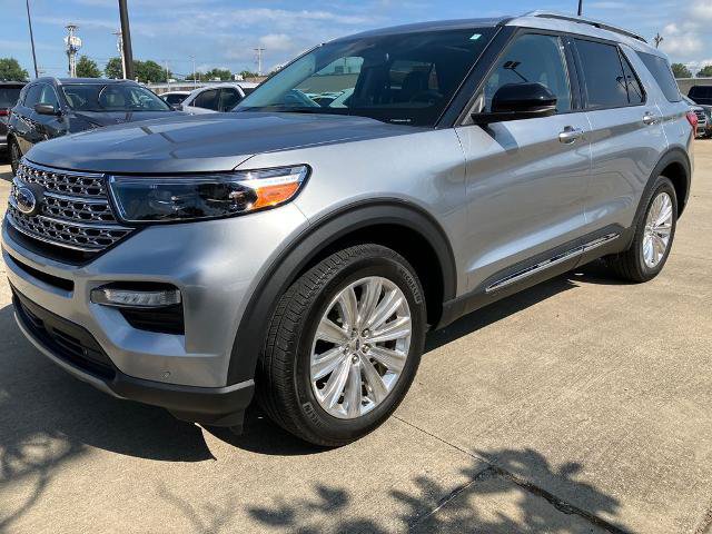 Certified 2024 Ford Explorer Limited w/ Limited Technology Package