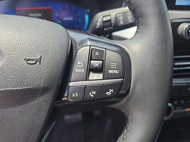 Certified 2022 Ford Escape Titanium AWD/4WD image 19