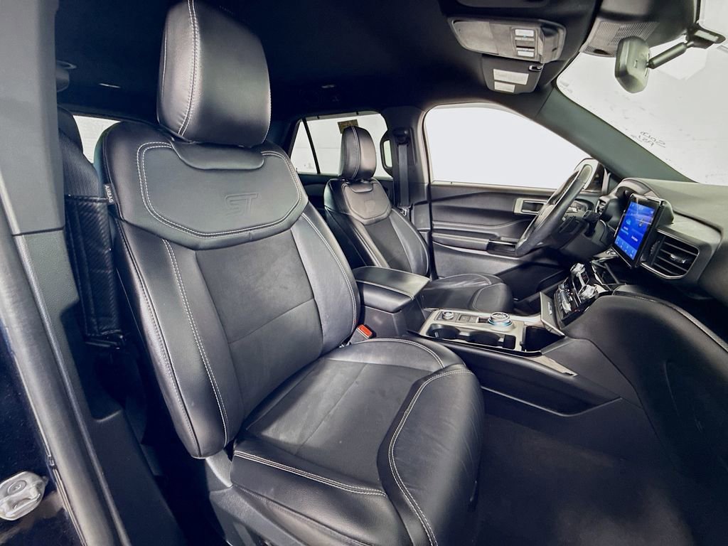 Certified 2022 Ford Explorer ST image 29
