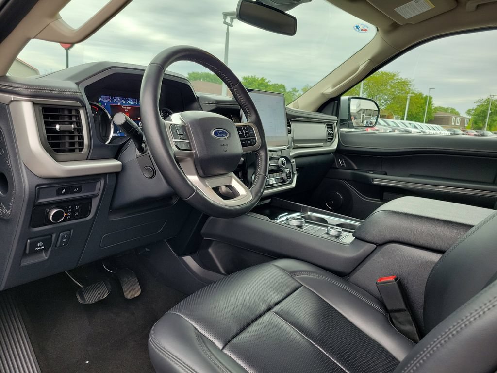Certified 2024 Ford Expedition XLT AWD/4WD image 21