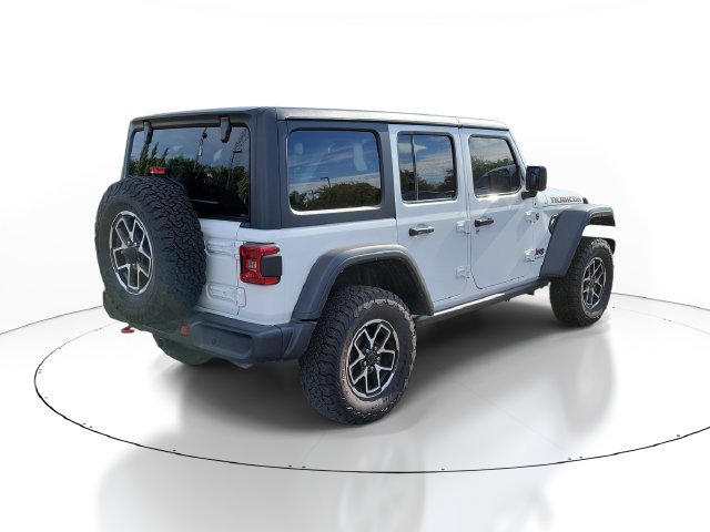 Used 2024 Jeep Wrangler Unlimited Rubicon w/ Dual Top Group AWD/4WD image 3