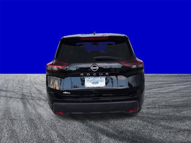 Used 2024 Nissan Rogue S FWD image 5