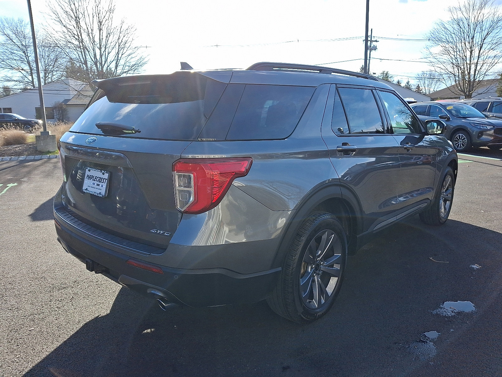 Certified 2023 Ford Explorer XLT w/ Equipment Group 202A image 5