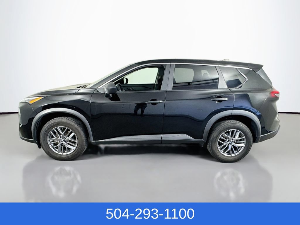 Used 2024 Nissan Rogue S AWD/4WD image 10