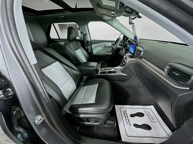 Certified 2023 Ford Explorer XLT w/ Equipment Group 202A image 36